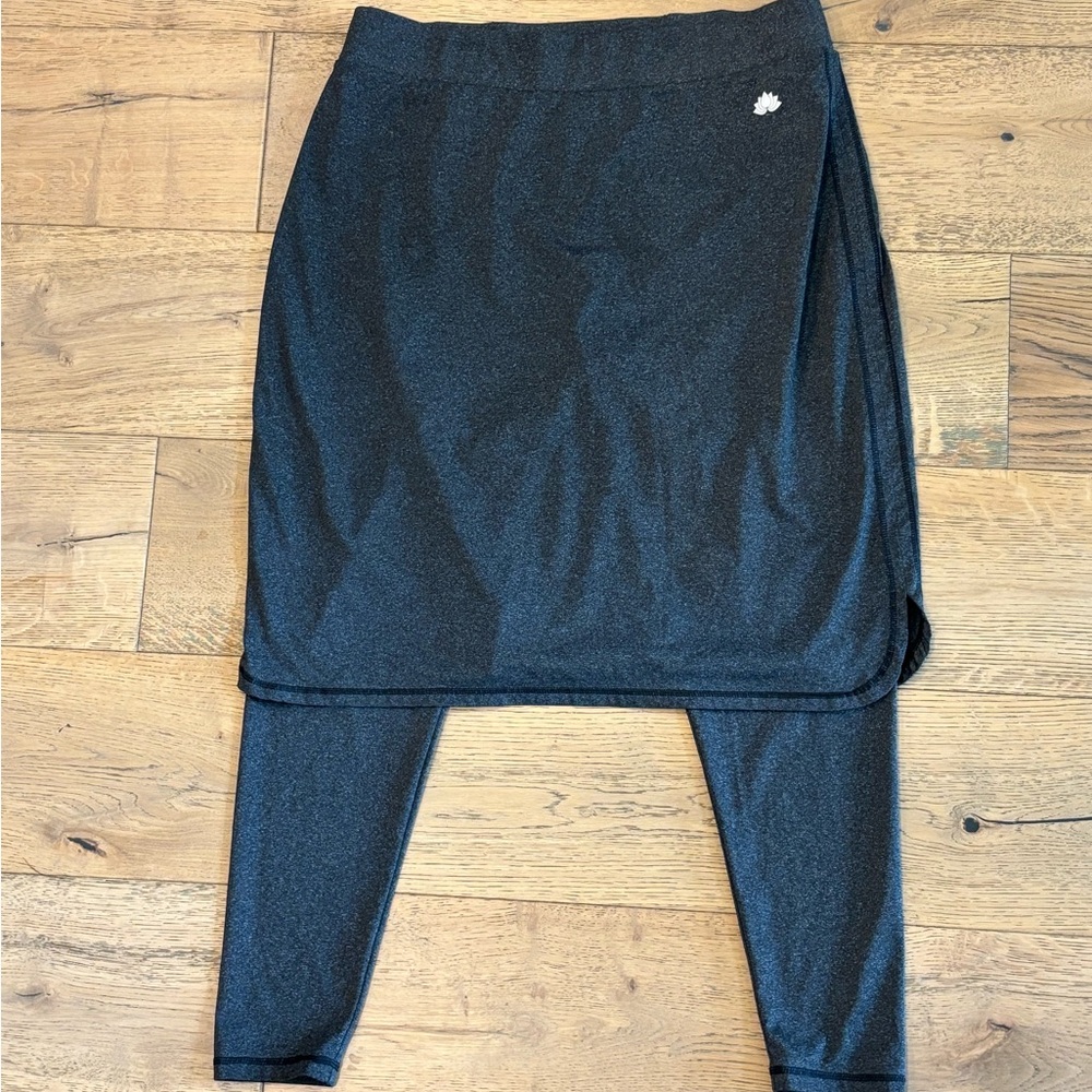 SNOGA Black Heather XL Athletic Sport skirt w/ built in leggings